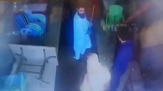 Pakistani Wife Caught Taking Afghani Dick Viral Porn Video
